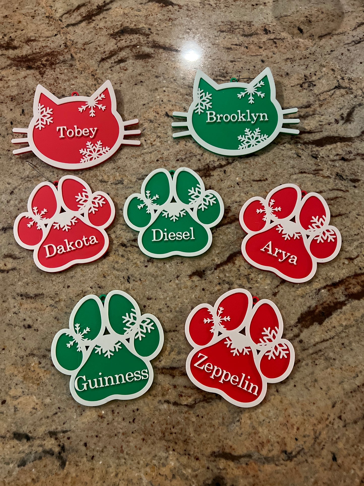Custom Pet Christmas Ornament – Set of 4 (Dog or Cat)